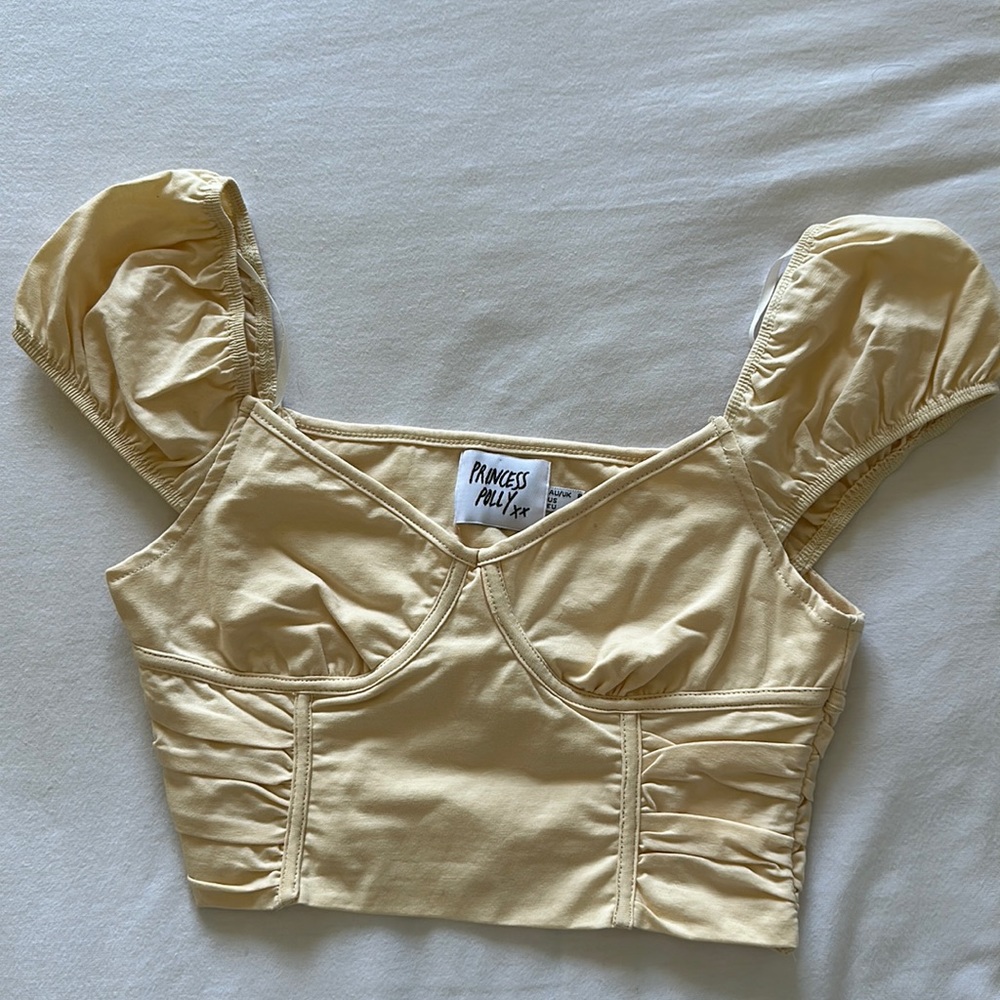 Princess Polly - Beige Karla Crop Top (Size: US 4)